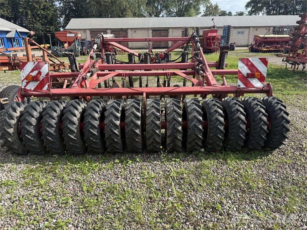 Horsch Tiger 4AS Travniške brane