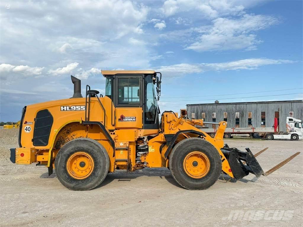 Hyundai HL 955 Kolesni nakladalci