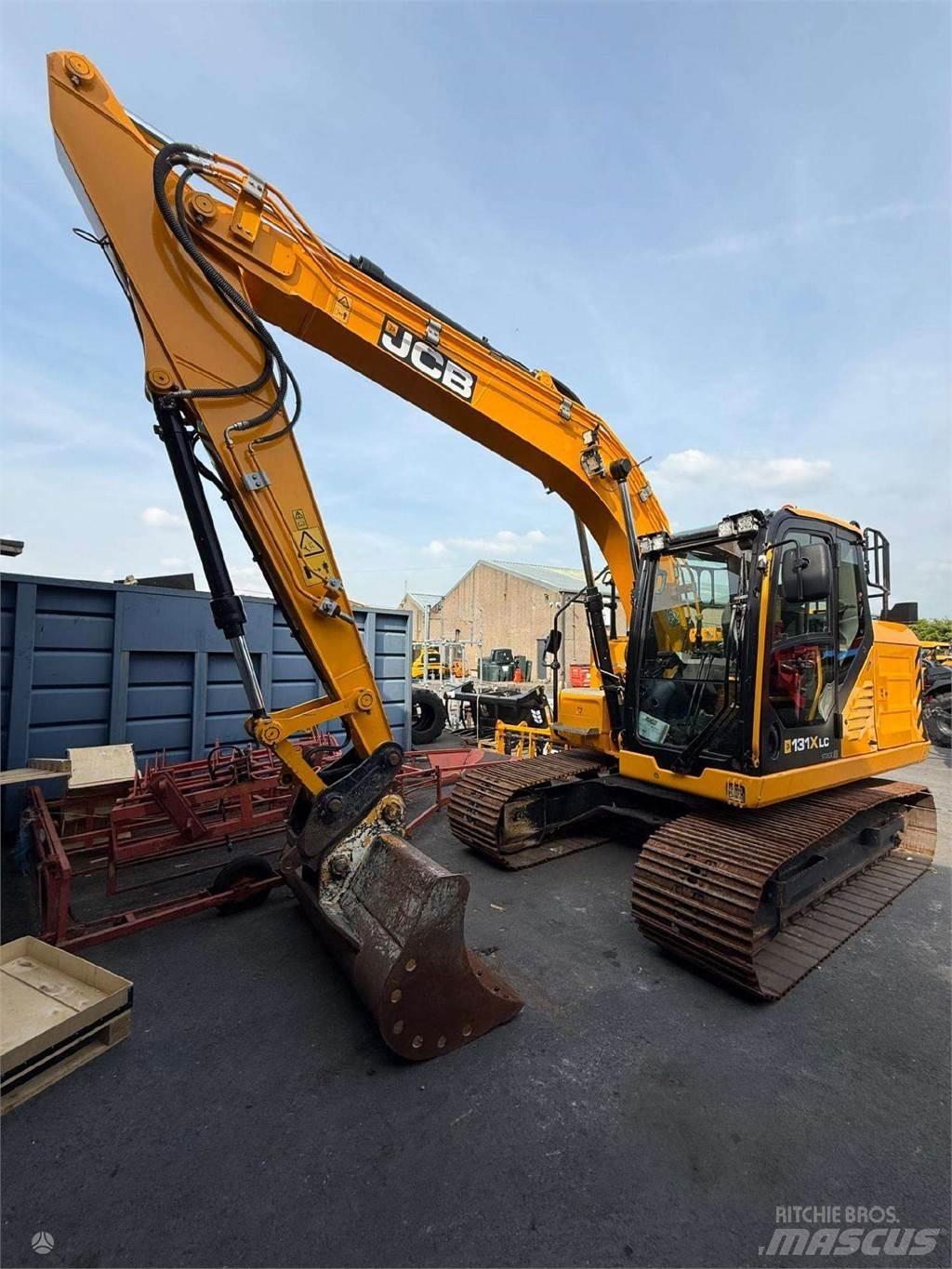JCB 131X L SV Bagri goseničarji