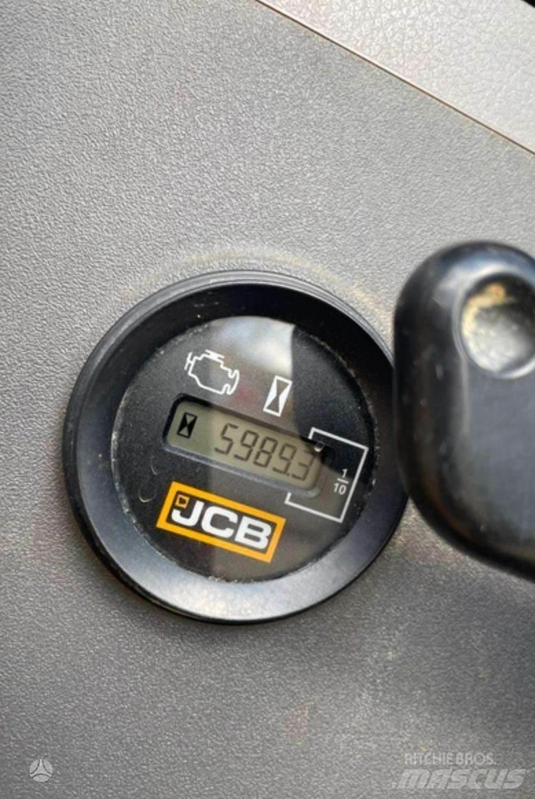 JCB 220X Bagri goseničarji