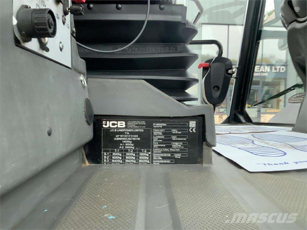 JCB Fastrac 4220 Traktorji