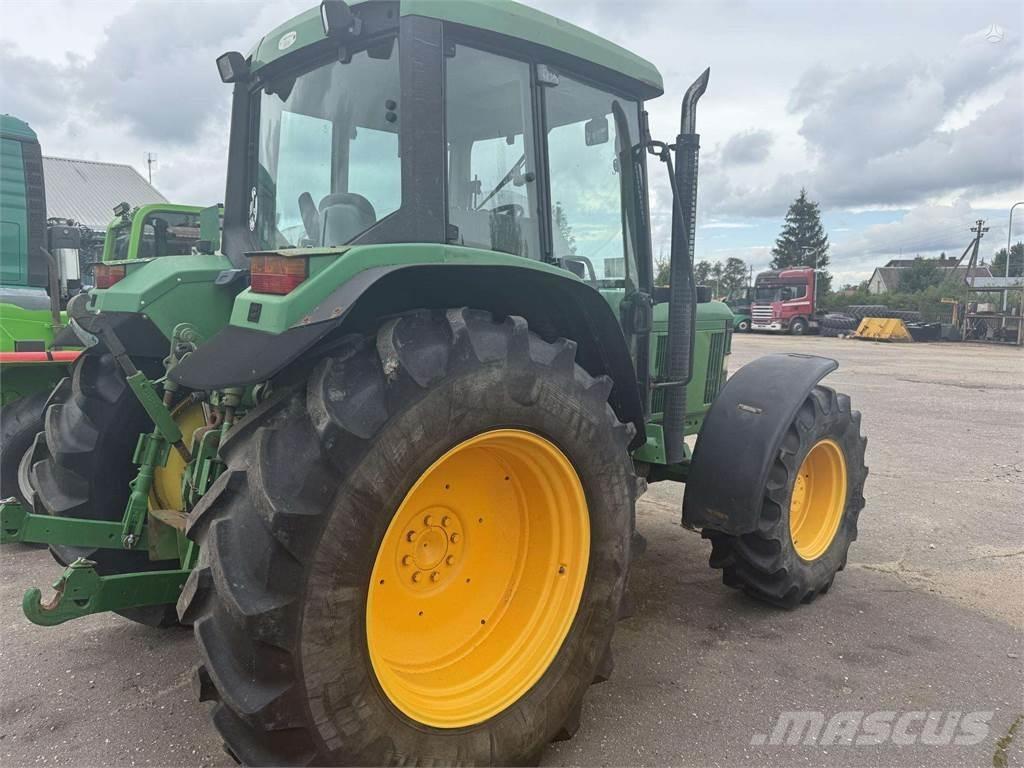 John Deere 6210 Traktorji
