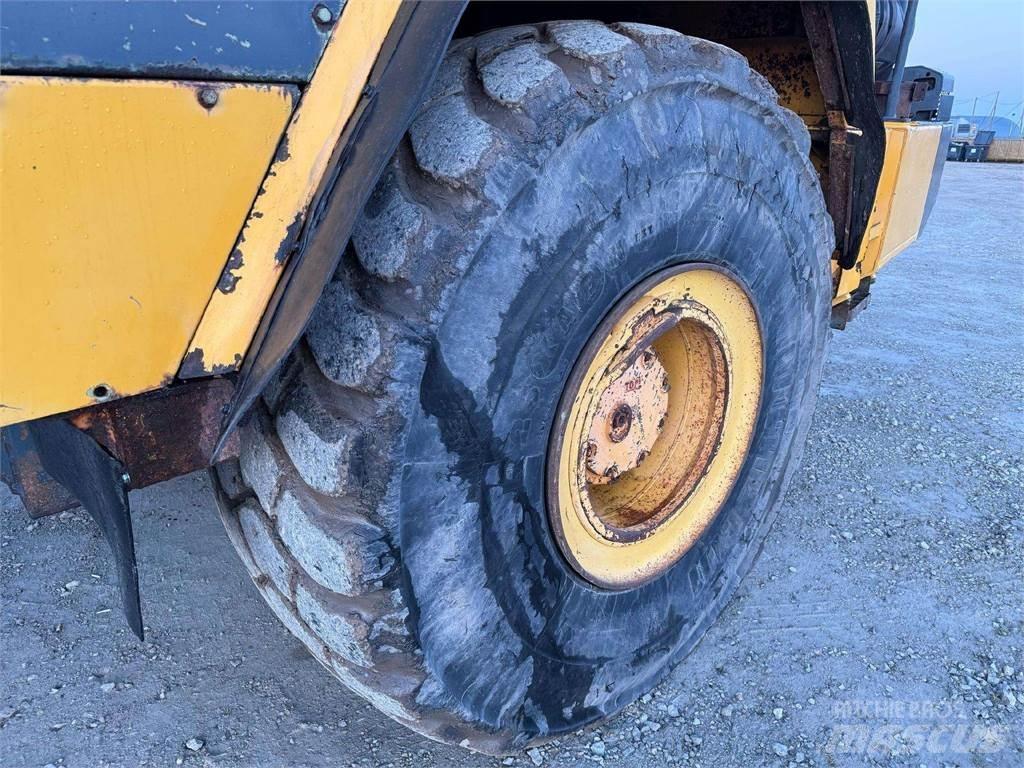 Komatsu HM 400-2 Zglobni demperji