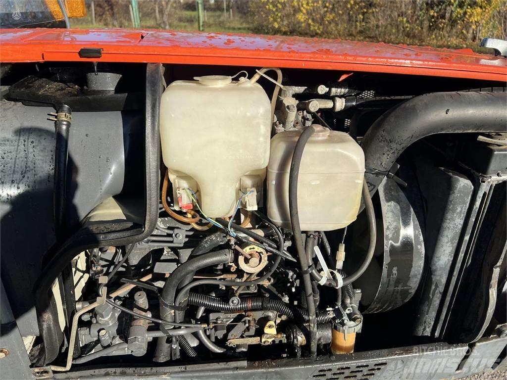 Kubota GL320 Traktorji