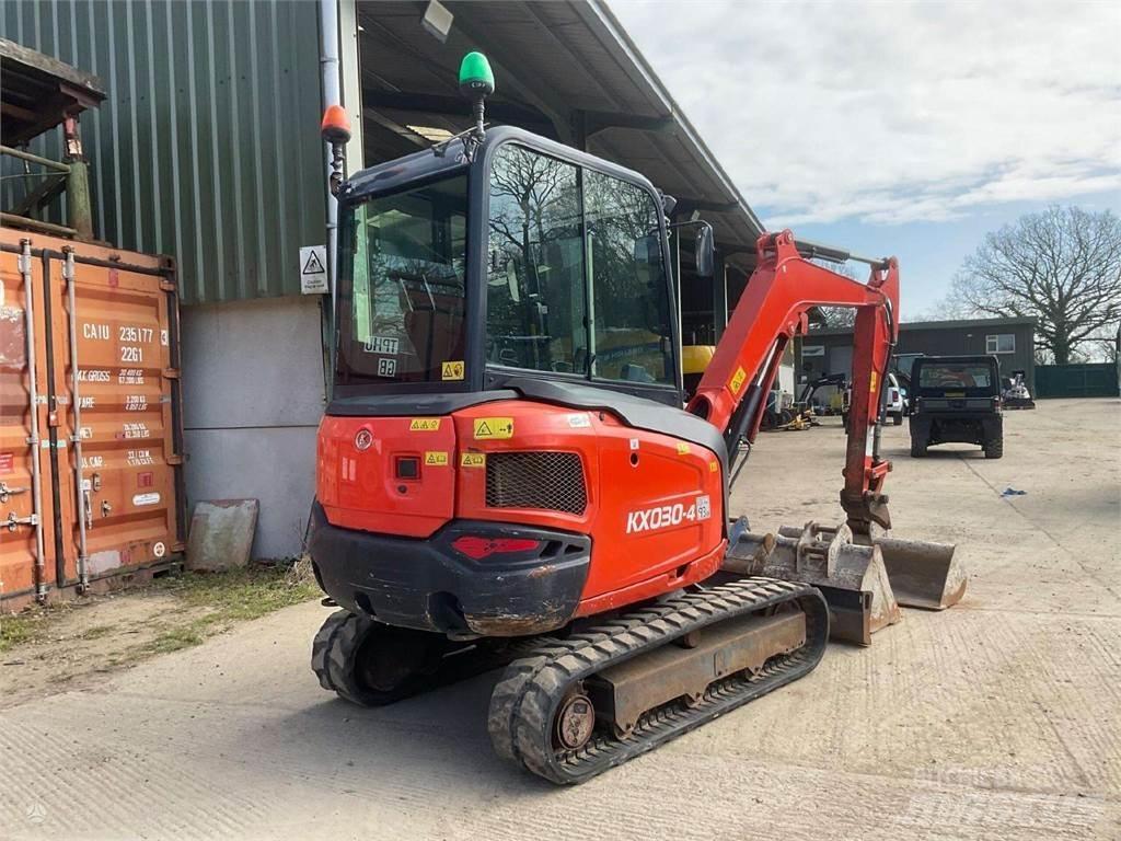 Kubota KX030-4 Mini bagri <7t