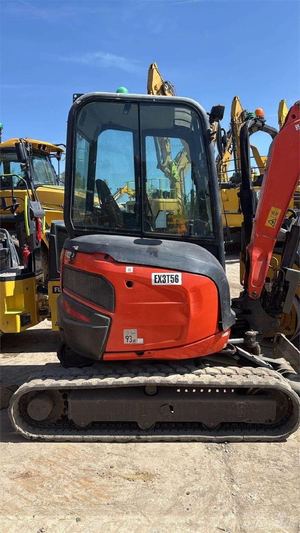 Kubota U27-4 Mini bagri <7t