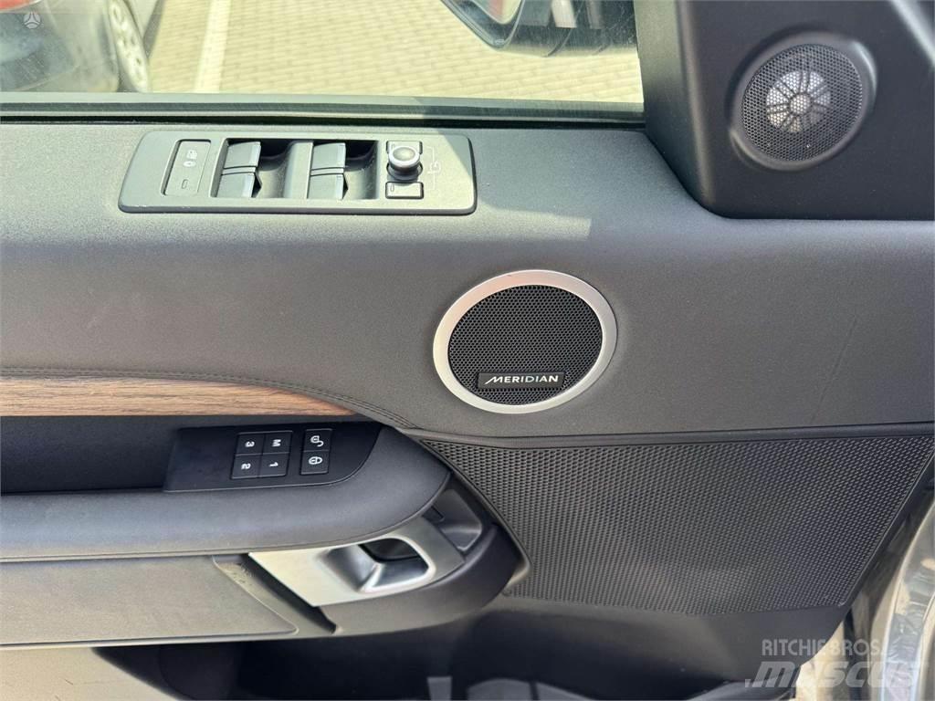 Land Rover  Avtomobili