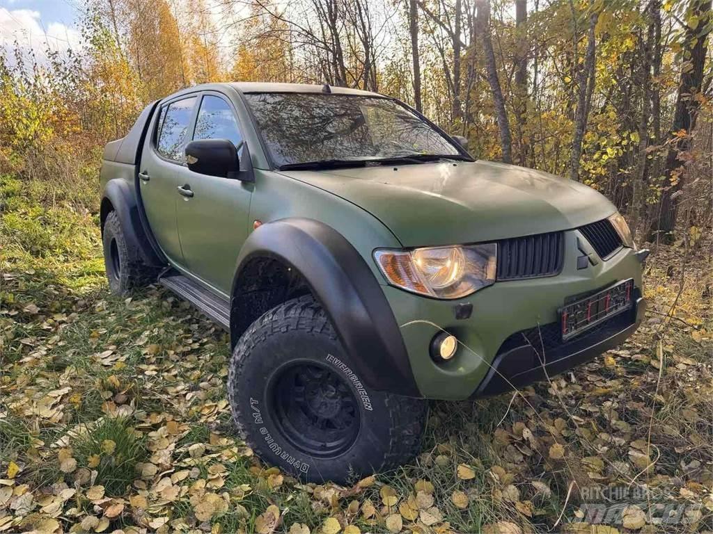 Mitsubishi  Avtomobili