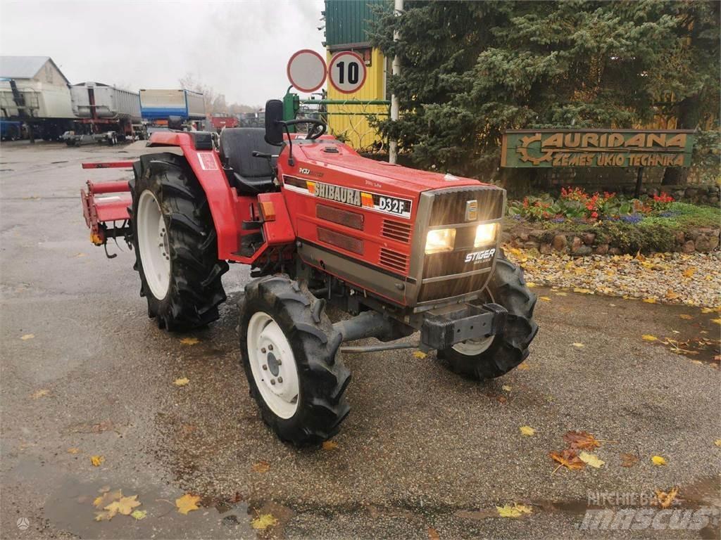 Shibaura D32f Traktorji