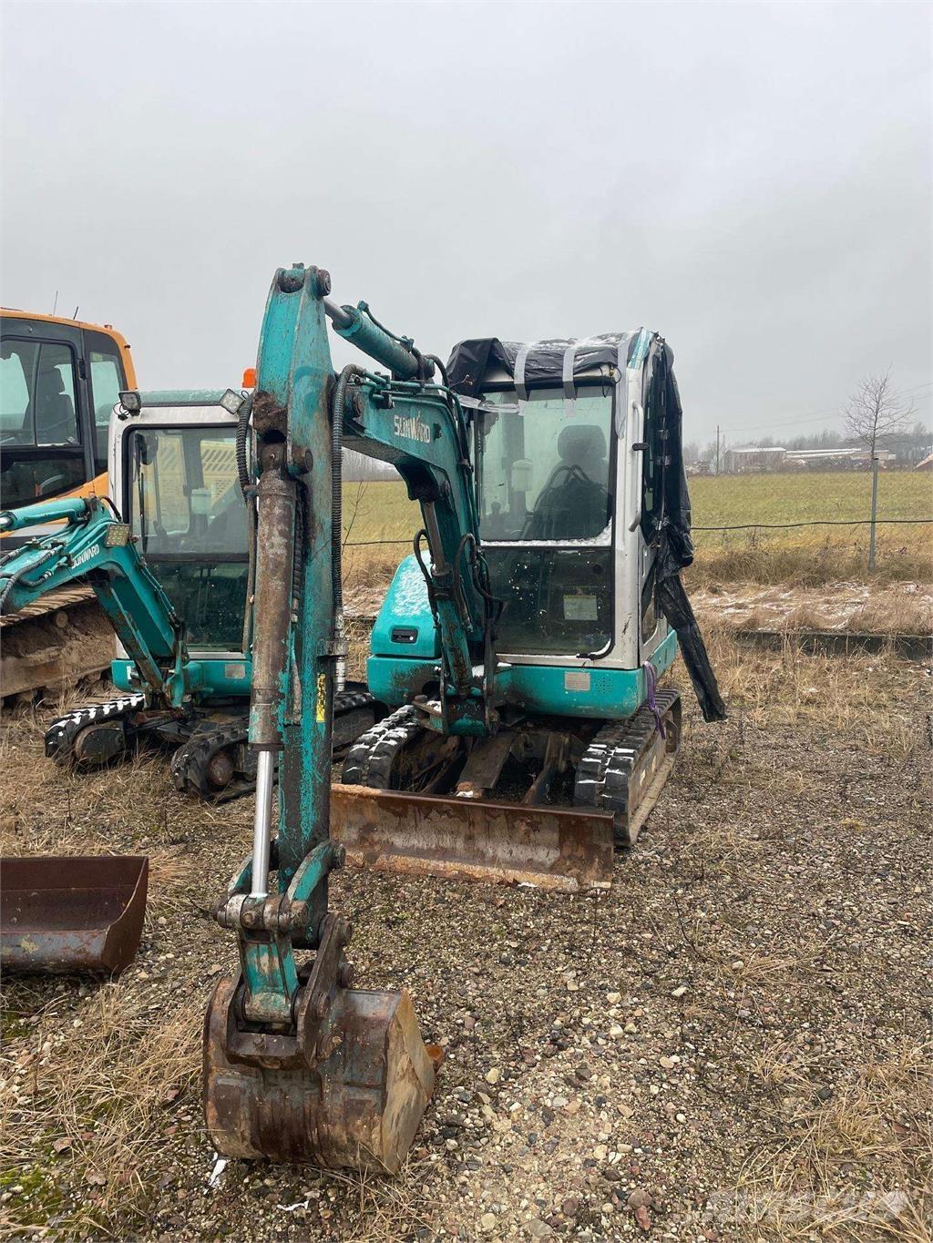 Sunward SWE25B Mini bagri <7t