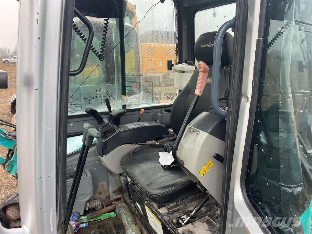 Sunward SWE25B Mini bagri <7t