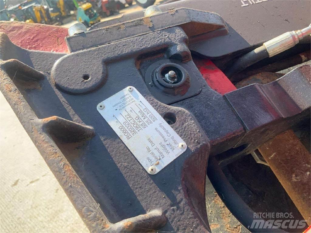 Takeuchi TB370 Bagri goseničarji
