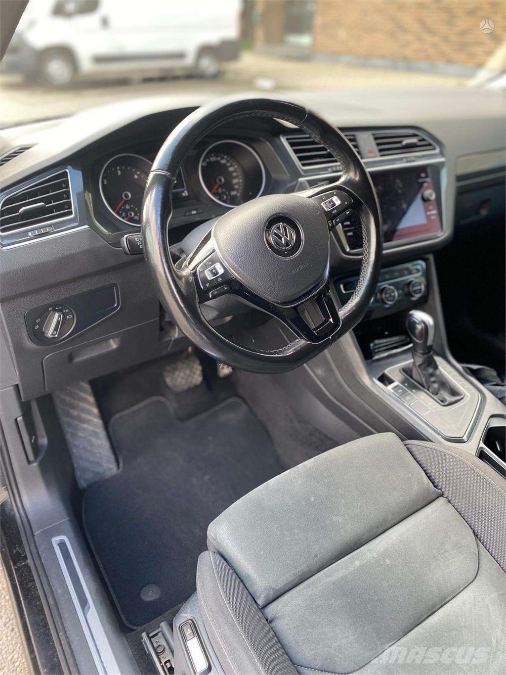 Volkswagen  Avtomobili