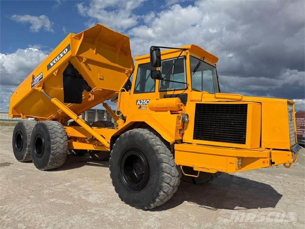 Volvo A25C Zglobni demperji