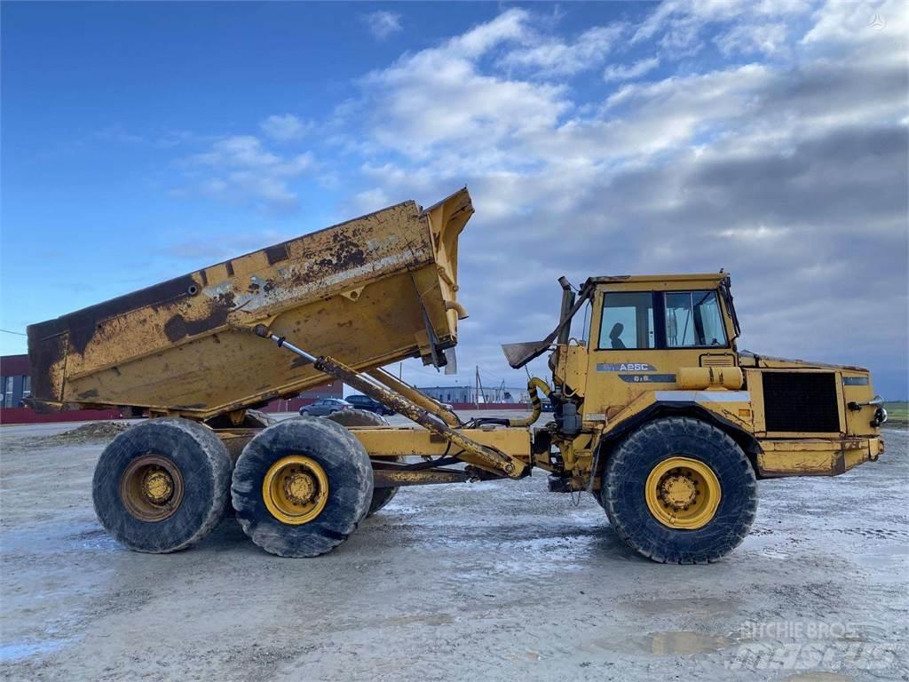 Volvo A25C , Nr.4 Zglobni demperji