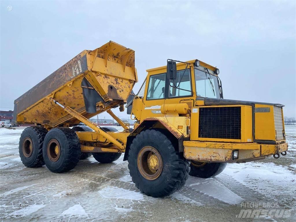 Volvo A25C , Nr. 5 Zglobni demperji