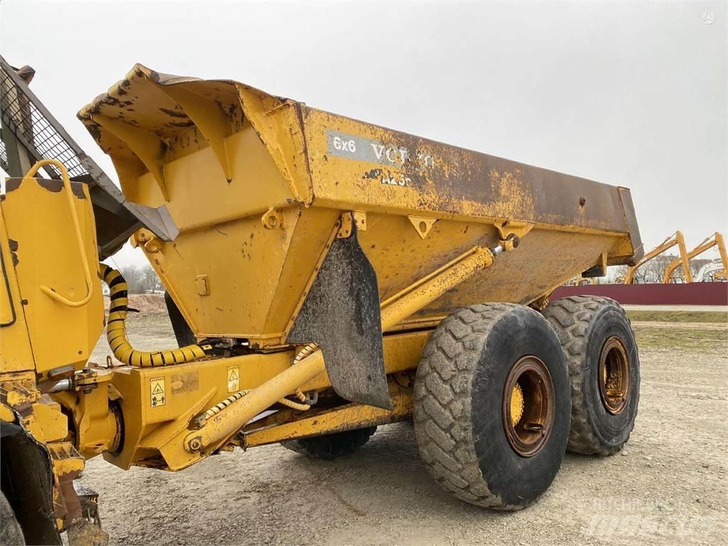 Volvo A25C , Nr.6 Zglobni demperji