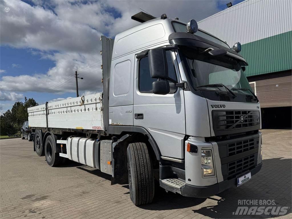 Volvo FM 440 6x2 Tovornjaki s kesonom/platojem