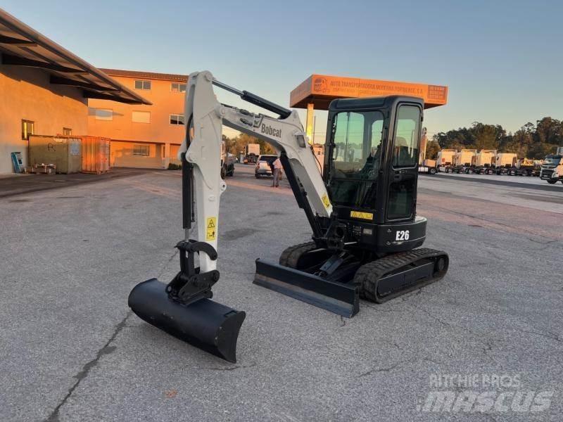 Bobcat E 26 Mini bagri <7t