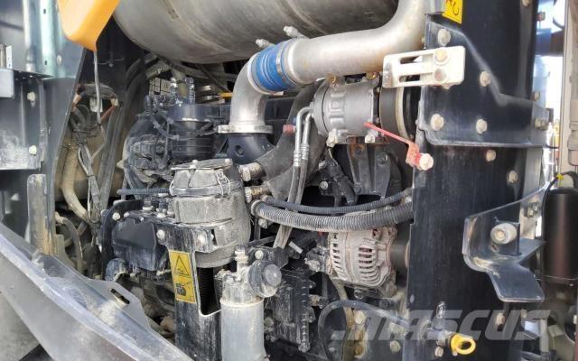 CASE 1021G Kolesni nakladalci