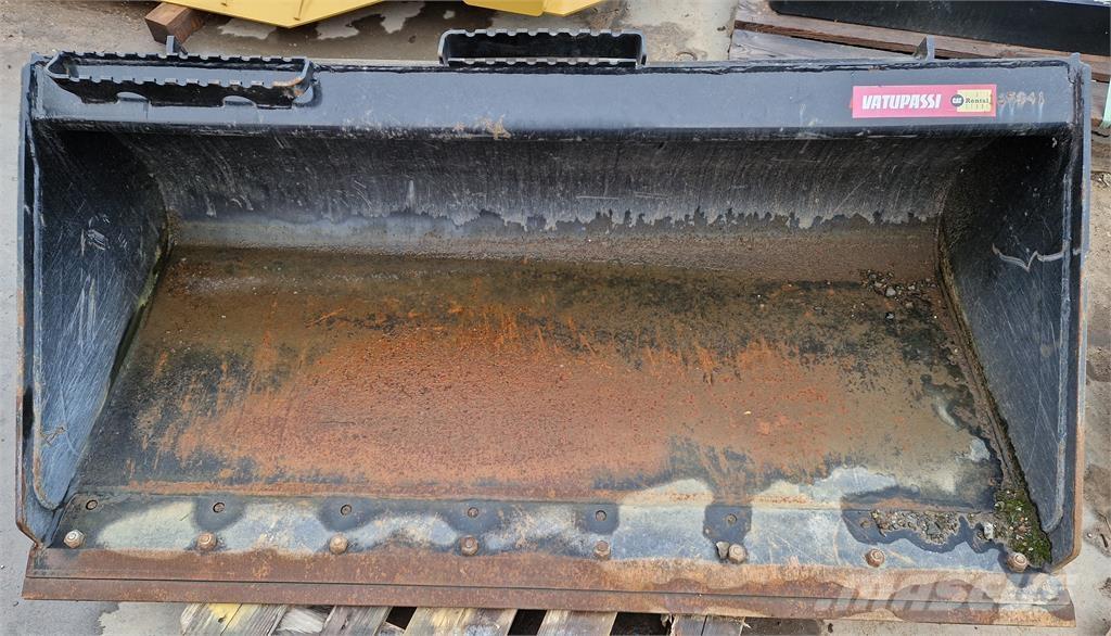 CAT 226D3 Skid steer mini nakladalci