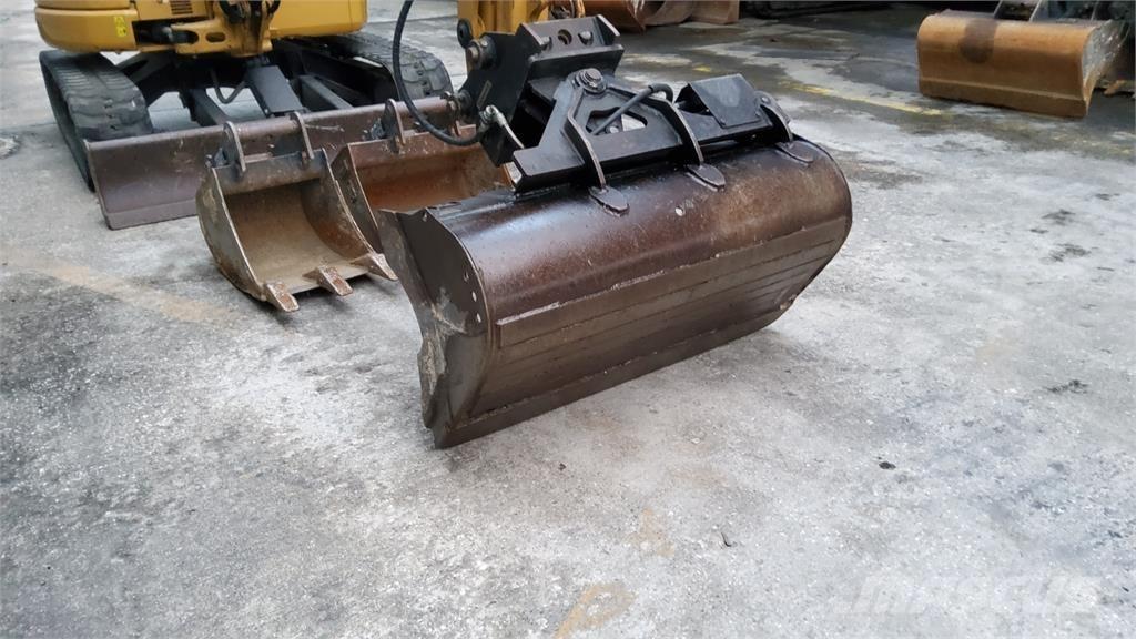 CAT 303.5E CR Mini bagri <7t
