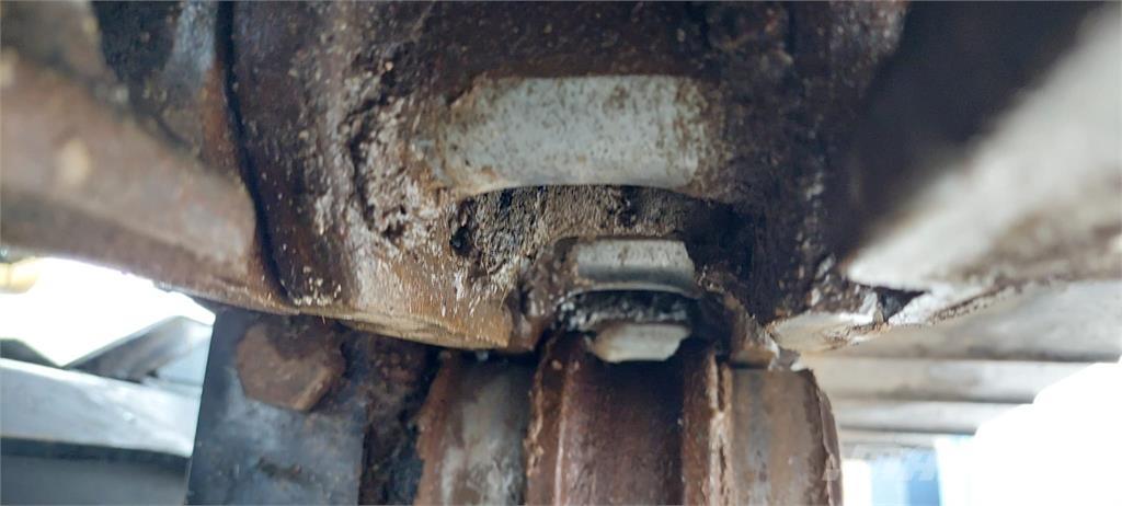 CAT 315 GC Bagri goseničarji