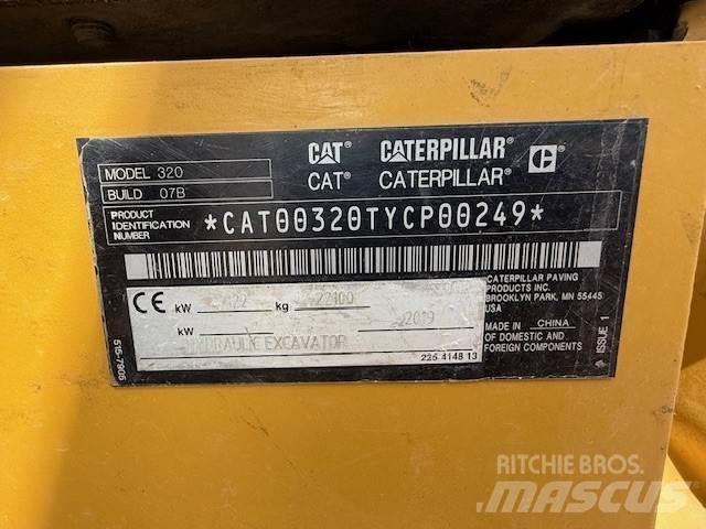 CAT 320 Bagri goseničarji