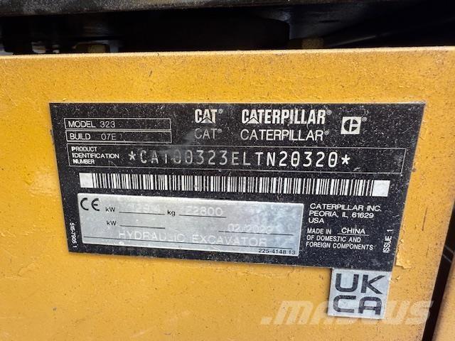 CAT 323-07 Bagri goseničarji