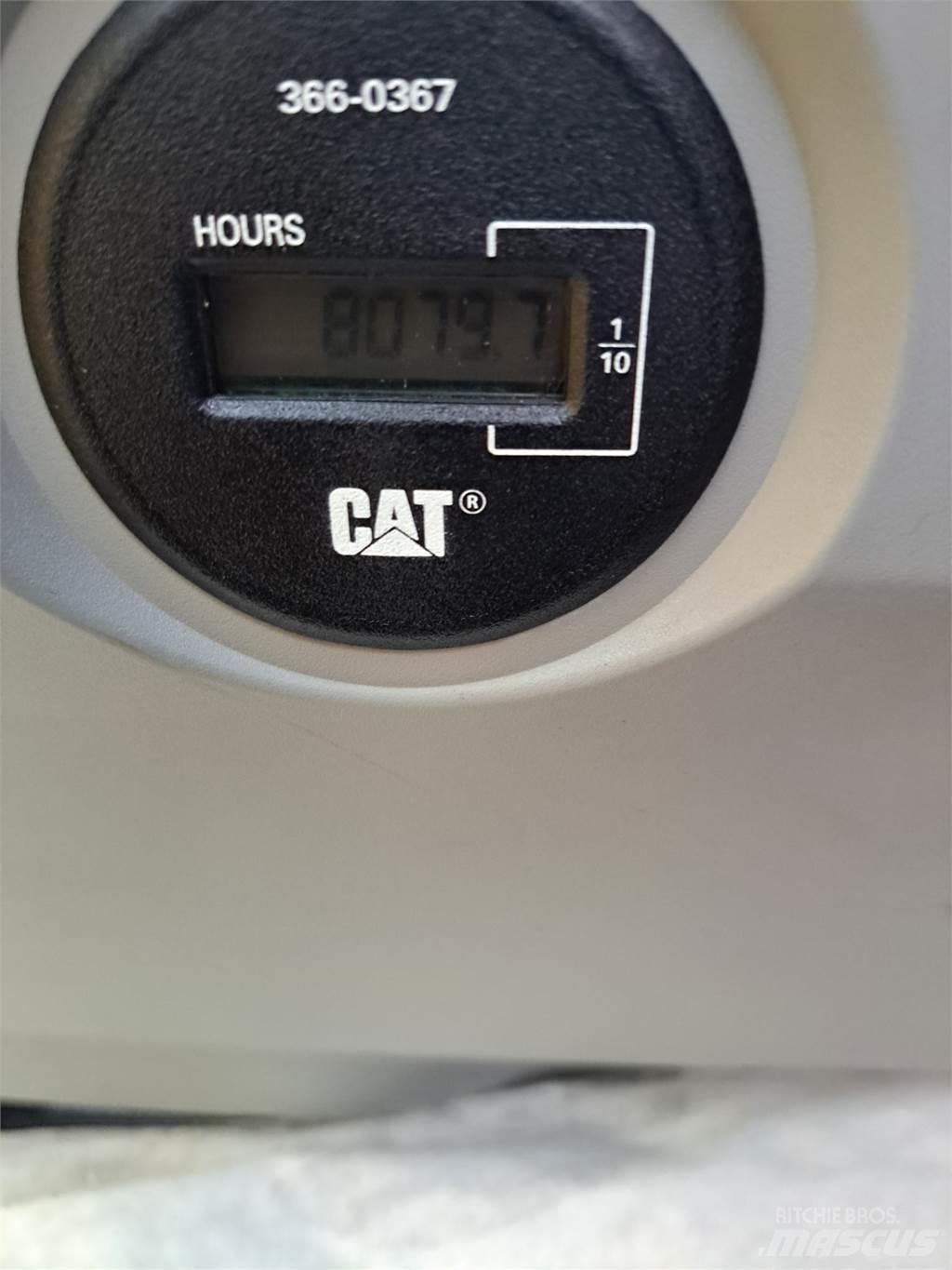 CAT 325F Bagri goseničarji