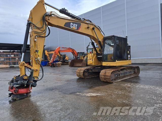 CAT 325F Bagri goseničarji