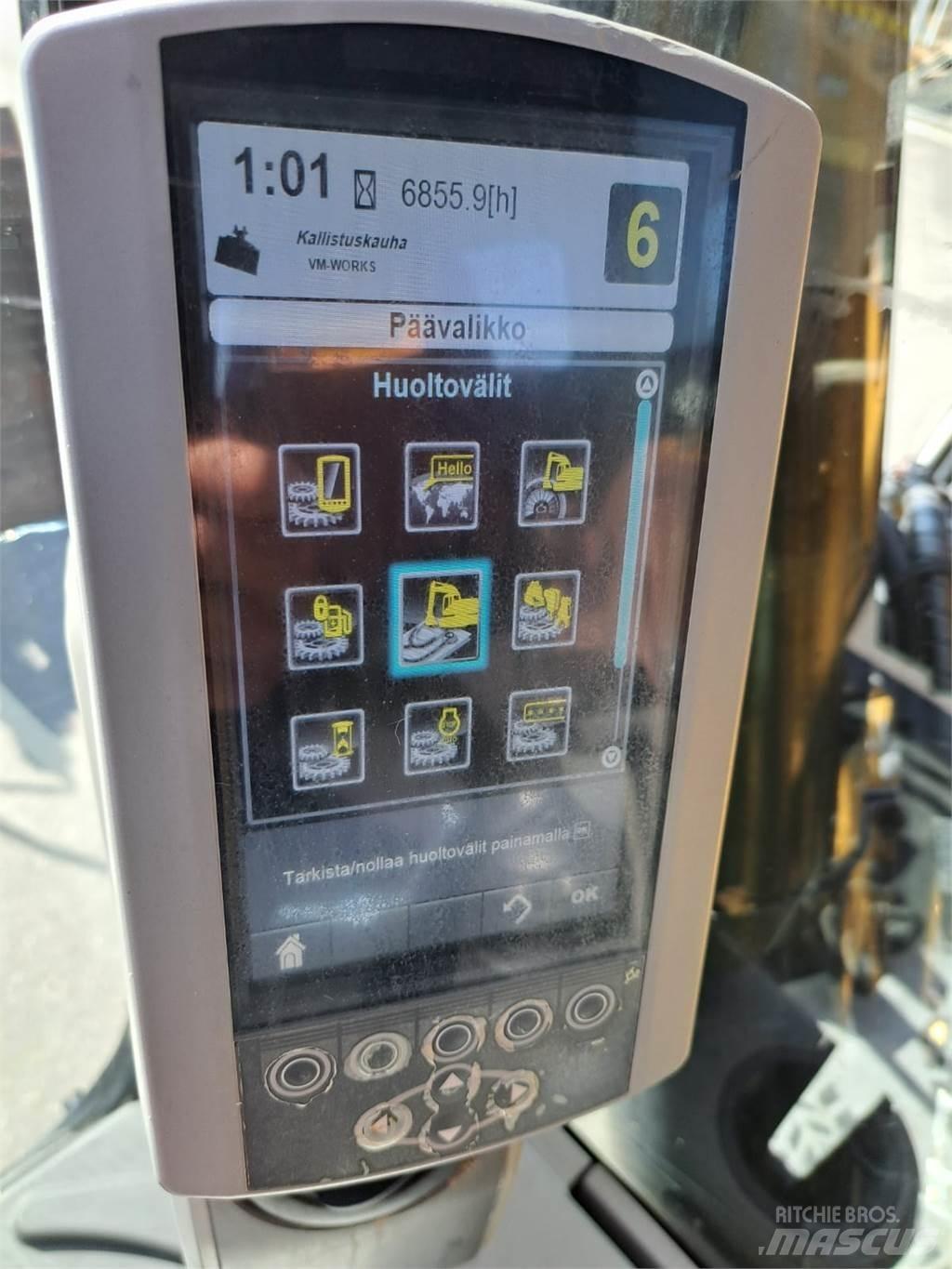 CAT 330F Bagri goseničarji
