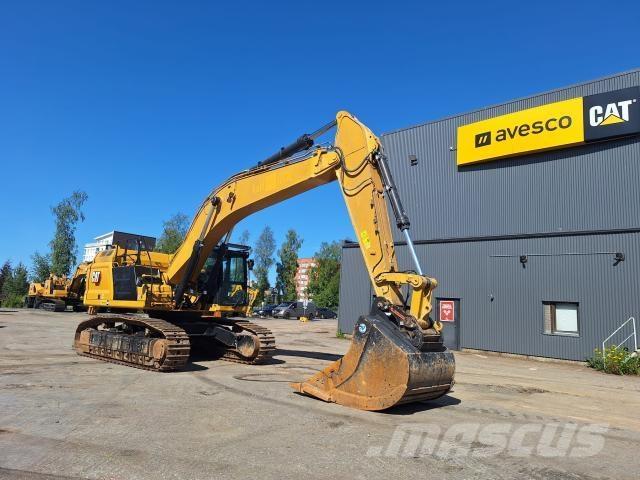 CAT 352 Bagri goseničarji