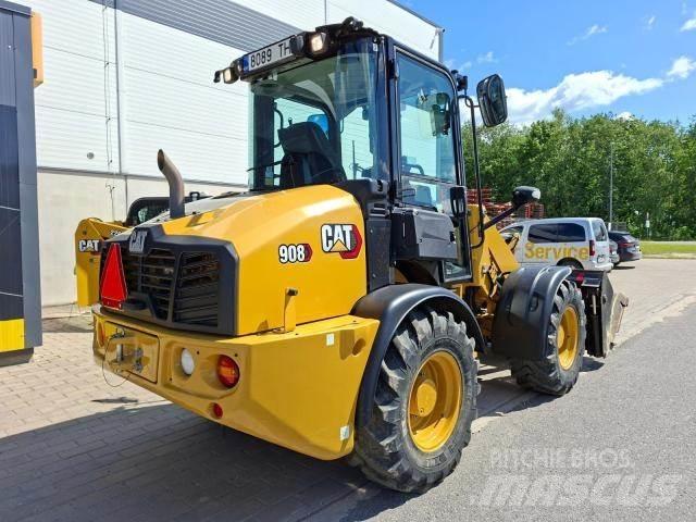 CAT 908 Kolesni nakladalci