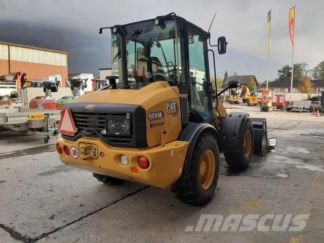 CAT 908M Kolesni nakladalci