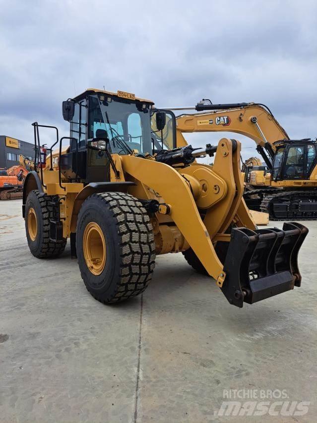 CAT 950GC Kolesni nakladalci