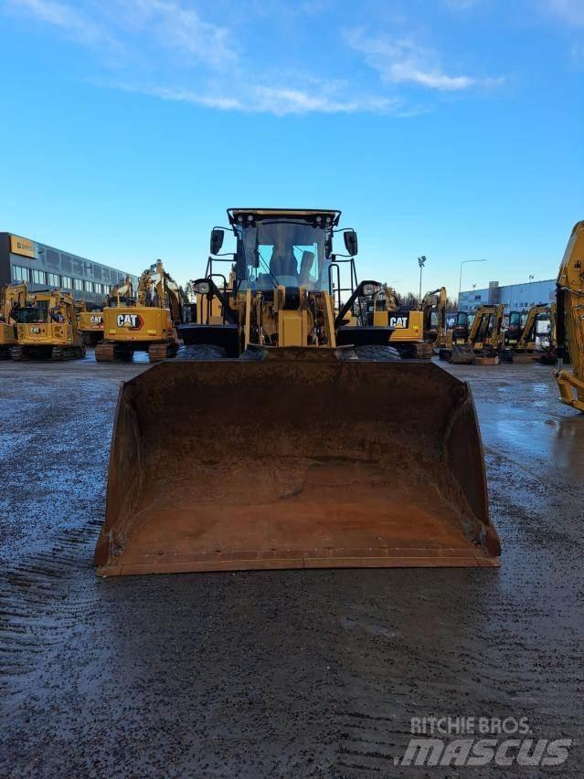 CAT 950M Kolesni nakladalci
