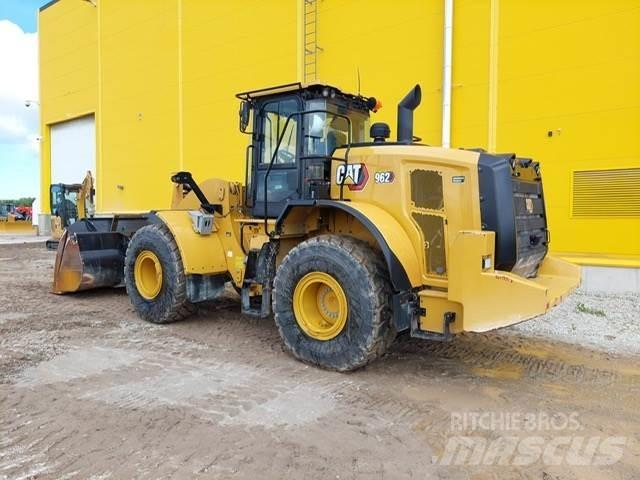 CAT 962 Kolesni nakladalci