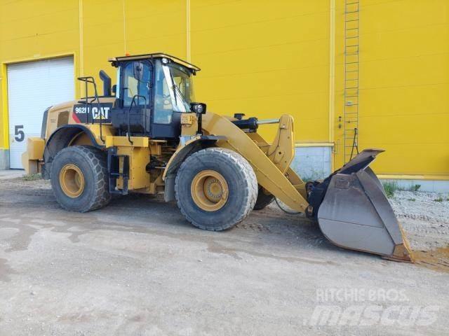 CAT 962M Kolesni nakladalci