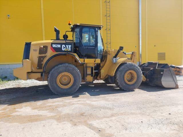CAT 962M Kolesni nakladalci