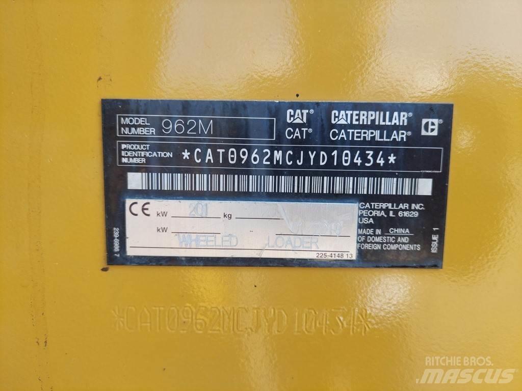 CAT 962M Kolesni nakladalci