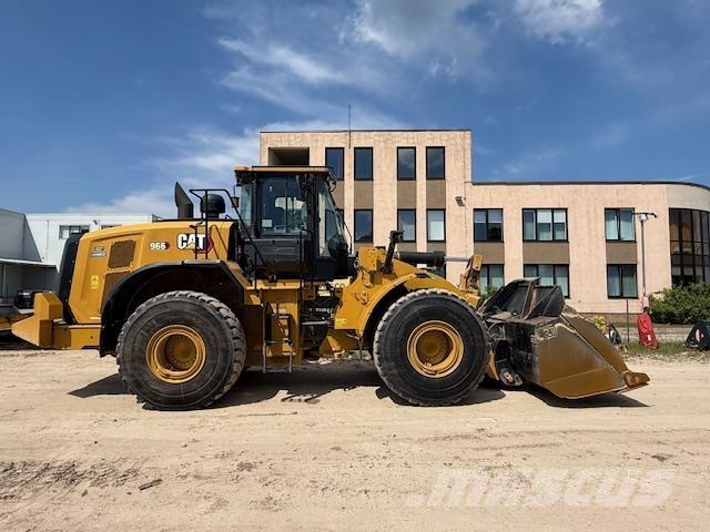 CAT 966 Kolesni nakladalci