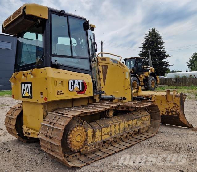 CAT D5K2 Buldožerji goseničarji