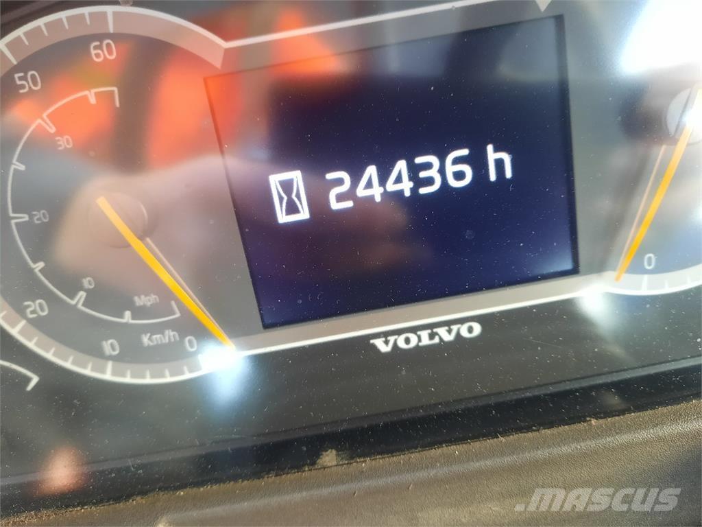 Volvo L250H Kolesni nakladalci