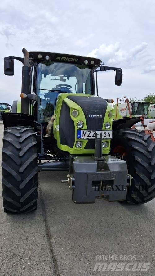 CLAAS Arion 640 Traktorji