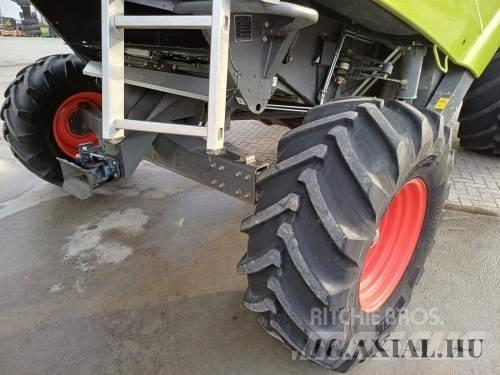 CLAAS Tucano 450 Kombajni