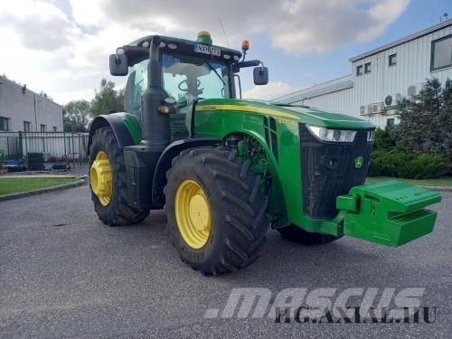 John Deere 8370R Traktorji