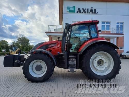 Valtra T234A Traktorji