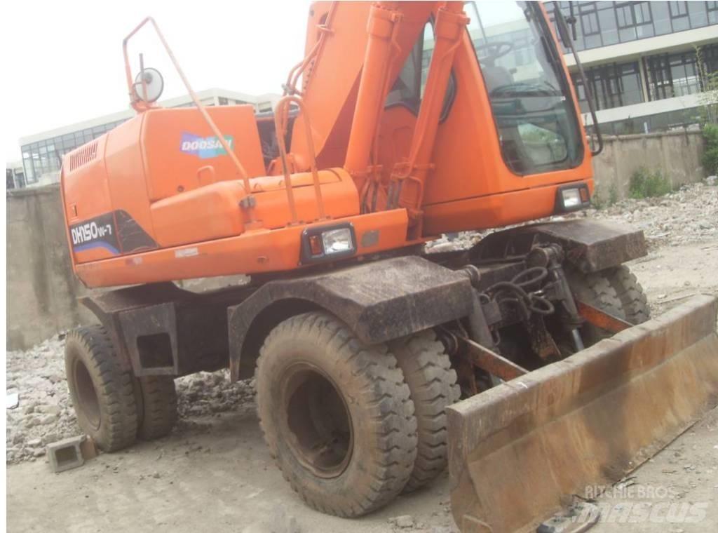 Doosan DH 150 W-7 Bagri na kolesih