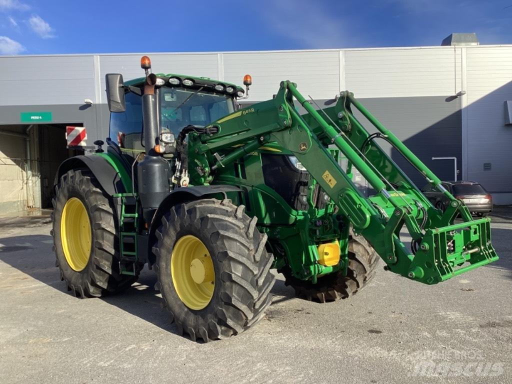 John Deere 6250 R Traktorji